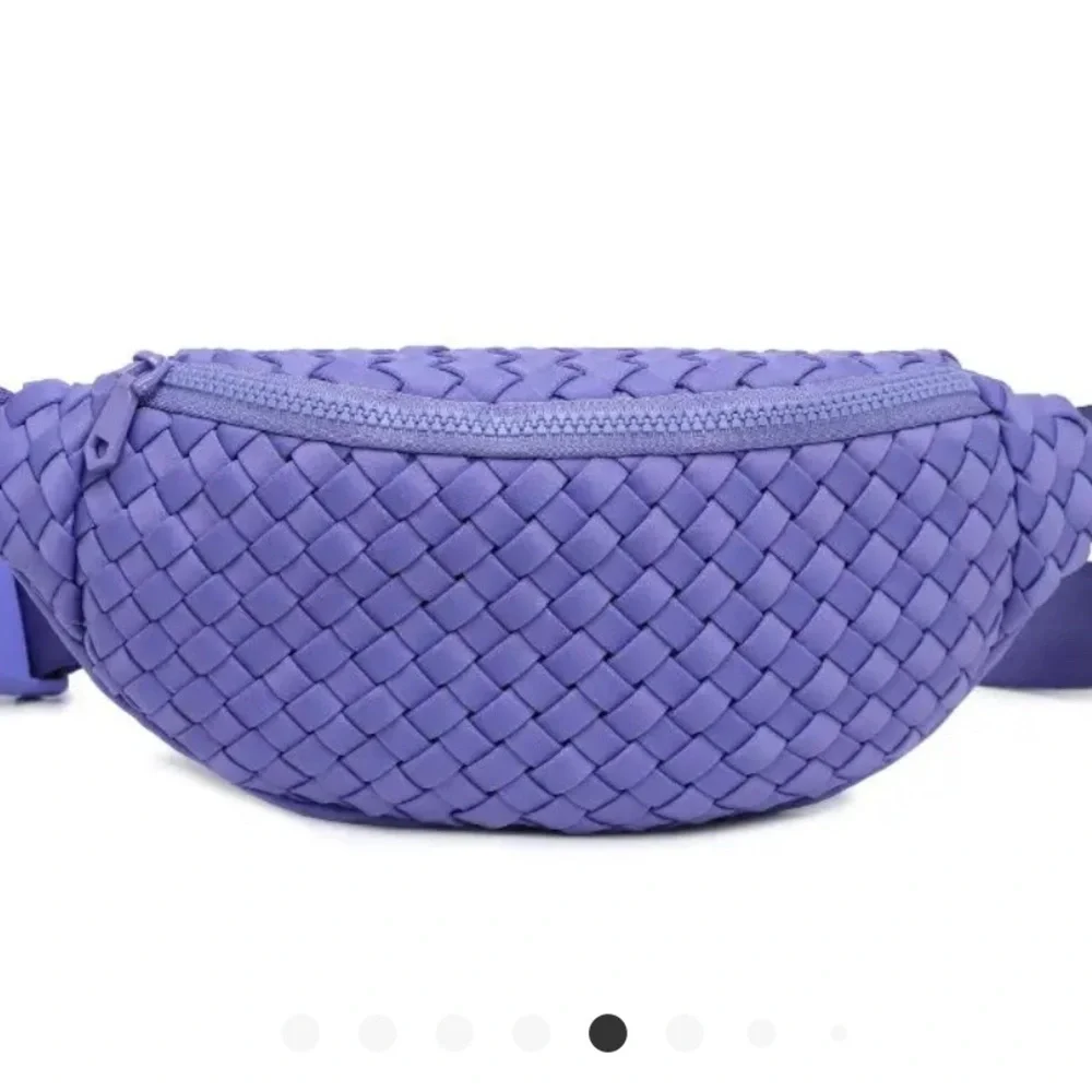 Periwinkle aim high woven neoprene belt Bag - Picture 2 of 12
